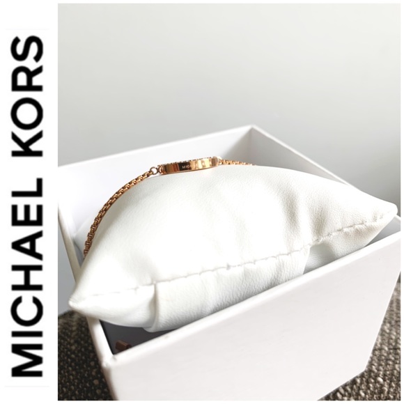 NWT authentic MK rosegold tone bracelet - Picture 5 of 6